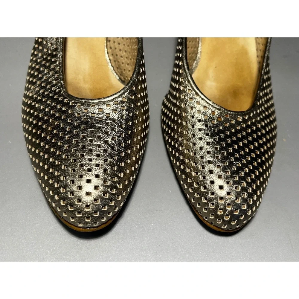 Stuart Weitzman Metallic Gold Perforated Leather Kitten Heel Pumps Size 8.5
